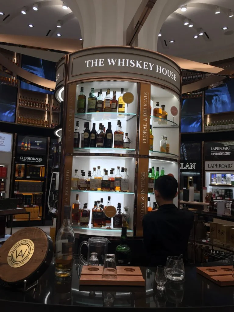 第4ターミナルの免税店