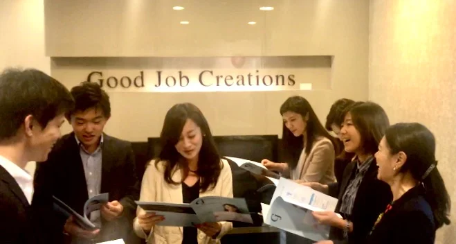 社内での日本人同士での会話